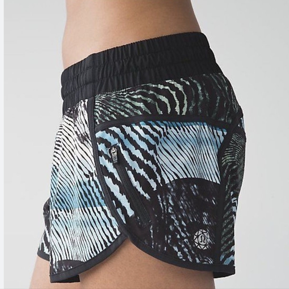 Lululemon Tracker Short Seawheeze